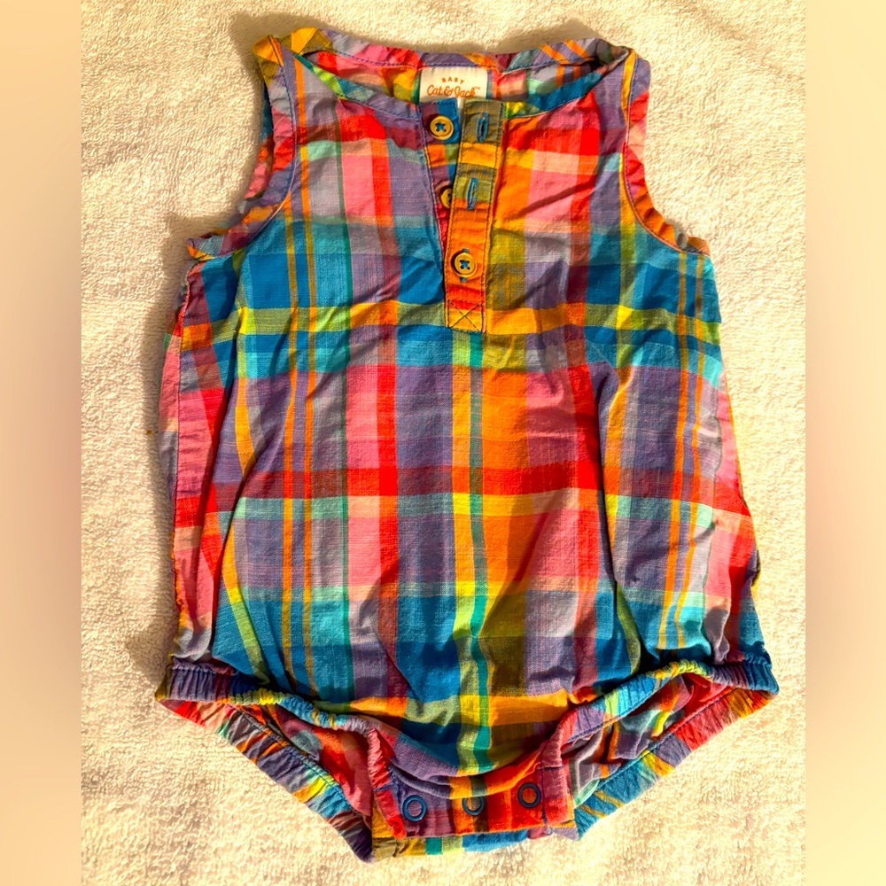 Cat & Jack Colorful Plaid Baby Romper size 6-9 mths
